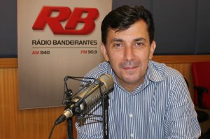 Ronald Gimenez apresenta o Arquivo Musical