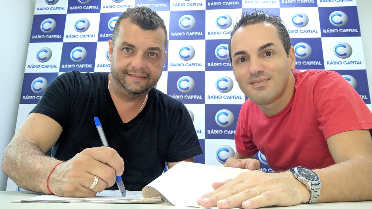 Capital no Mundo do Samba