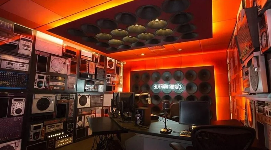 Estúdio da Rádio Eldorado, em São Paulo